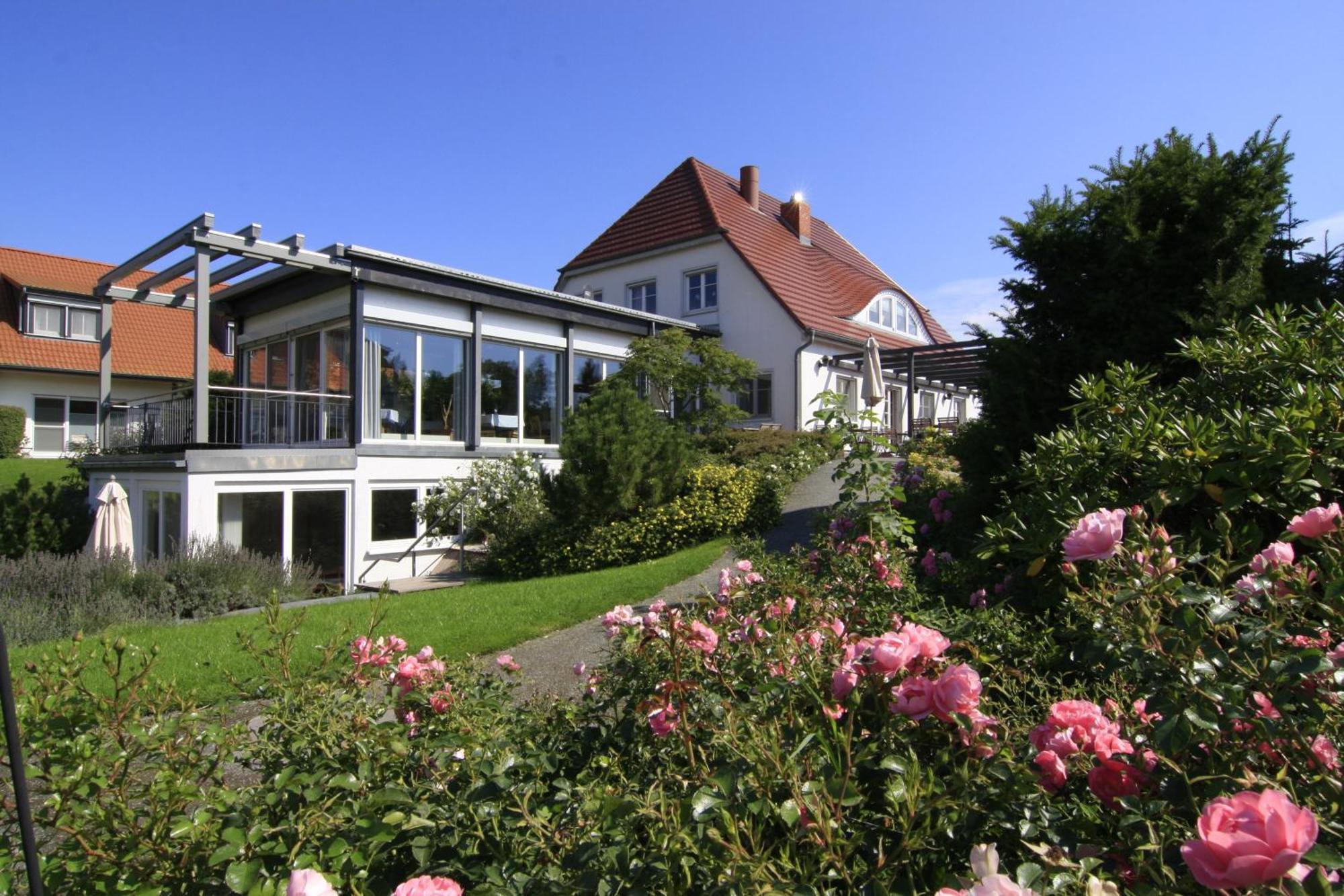H.W.S. Hotel Der Wilde Schwan Sagard Ngoại thất bức ảnh