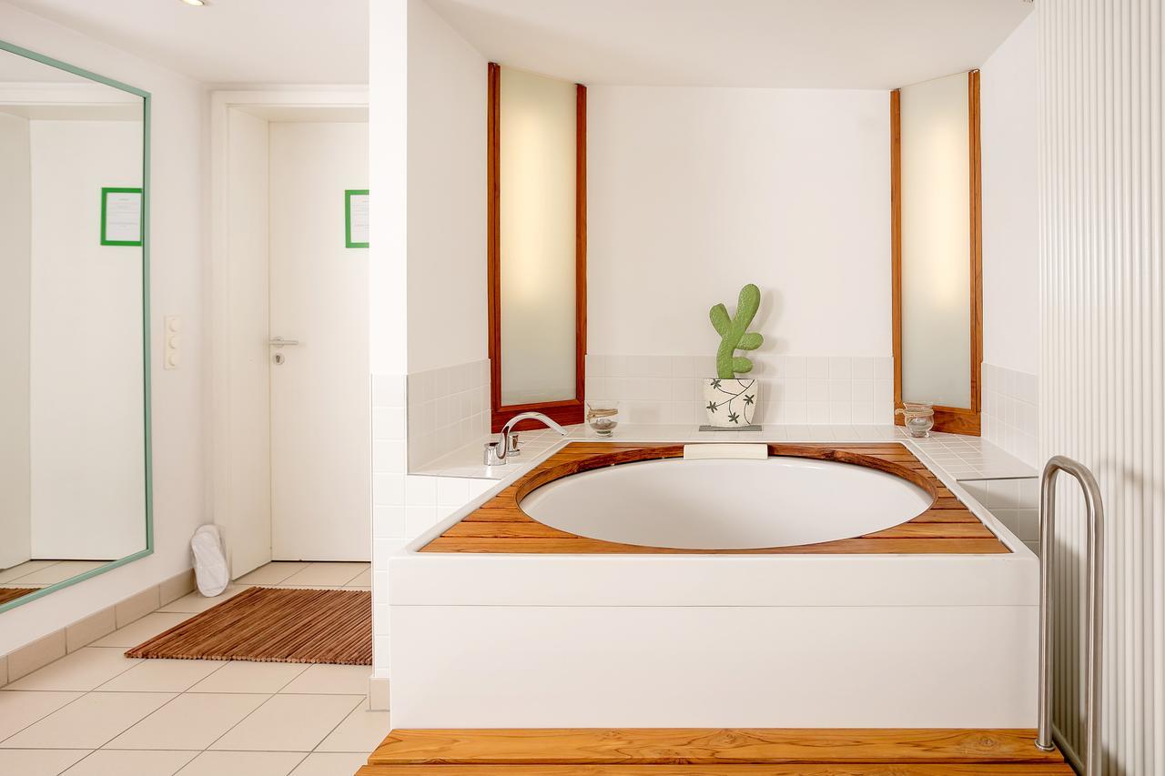 H.W.S. Hotel Der Wilde Schwan Sagard Ngoại thất bức ảnh